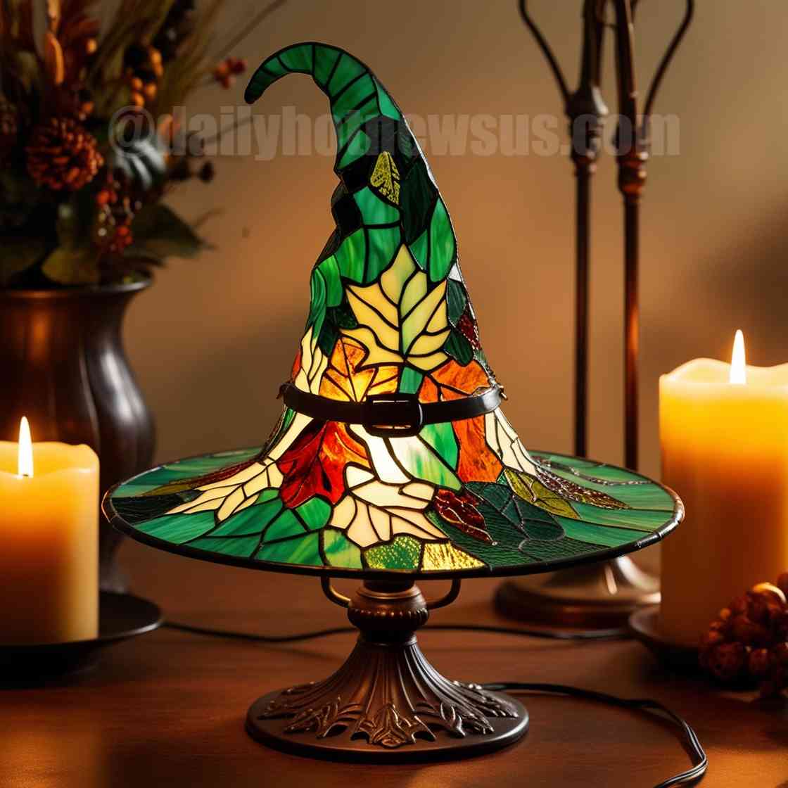 Verdant Witch Fall Lamp