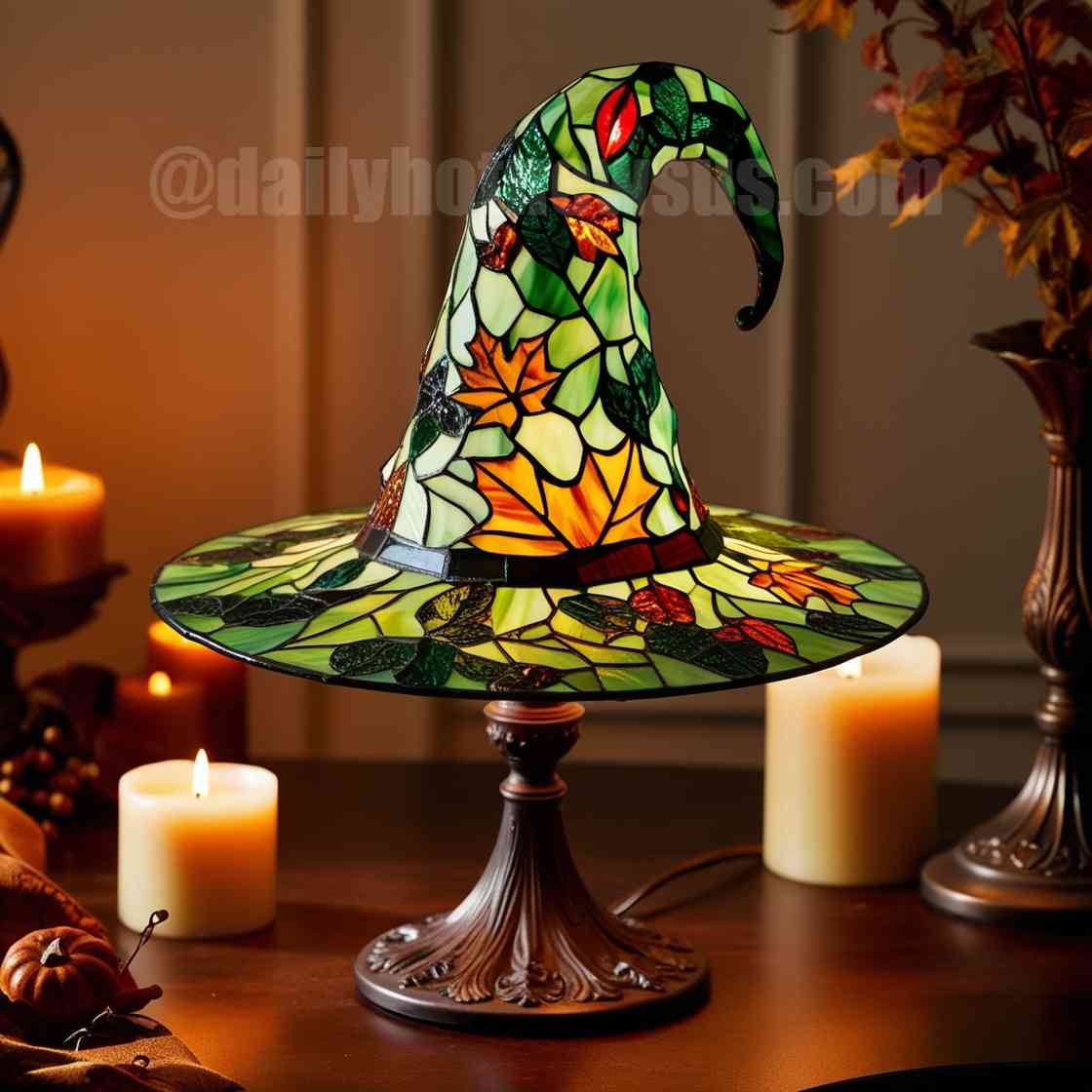 Verdant Witch Fall Lamp