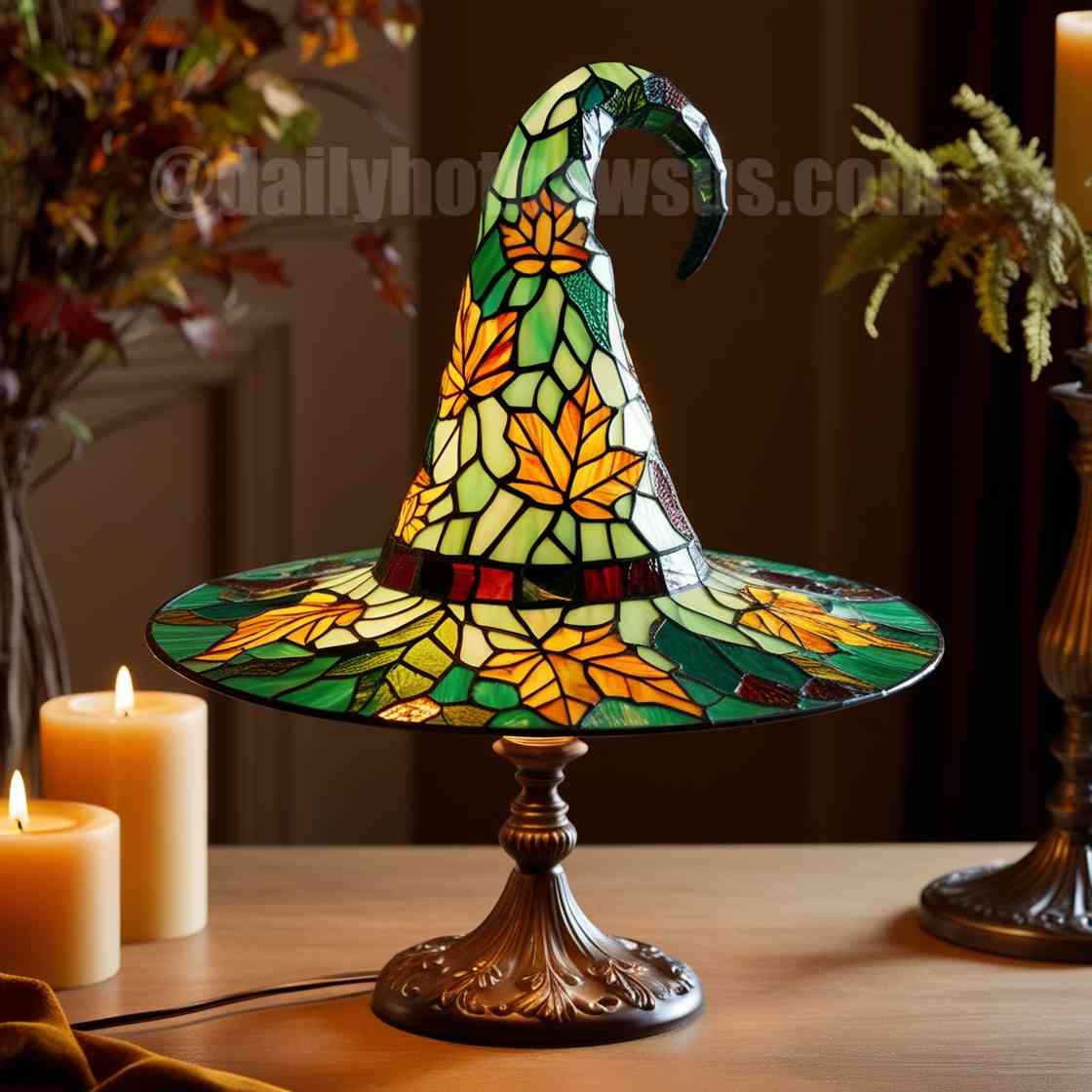 Verdant Witch Fall Lamp